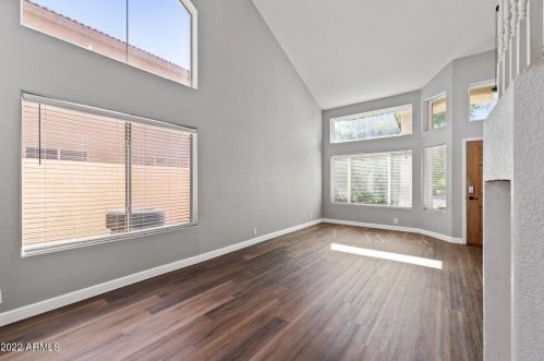 4640 Hopi Ave, Mesa, AZ 85206-3380
