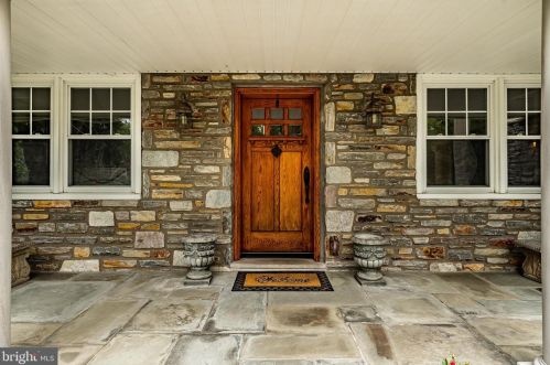 6263-65 Valley Green Rd, Flourtown, PA 19031-1106