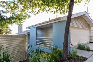3175 Monterey Blvd, Oakland, CA 94602-3560
