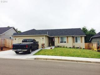 1093 Swale Ridge Loop, Walker, OR 97426-4500