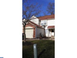 82 Mahopac Dr, Bear, DE 19701-3821