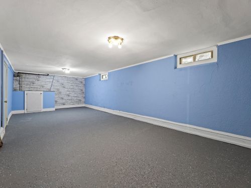 3051 52, Milwaukee WI 53219-4518 exterior