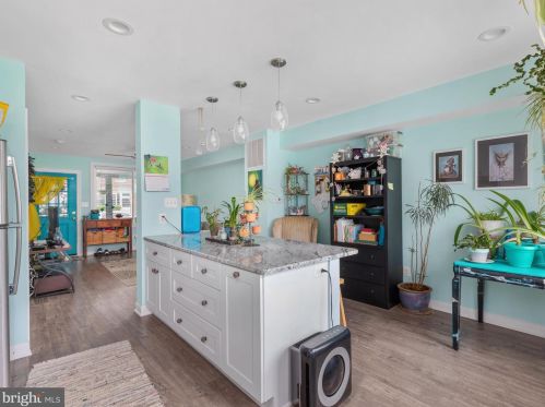 1715 Lang Pl, Washington DC  20002-3026 exterior