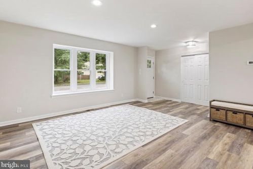 4 Whippoorwill Dr, Erial NJ  08081-9329 exterior