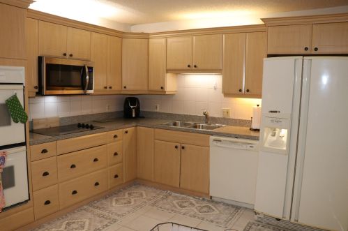 1608 16th Ln, West Palm Beach, FL 33418-3562