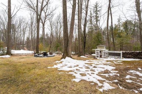 418 Deerpath Ln, Allenstown NH  03275-3213 exterior