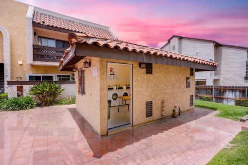 3426 Palm Ave, San Diego CA 92154-1673 exterior