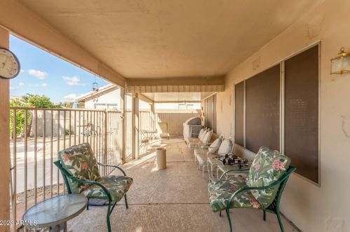 11924 67 Dr, Peoria AZ 85383-7104 exterior