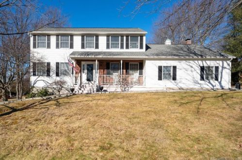 32 Harvard Pl, Bristol, CT 06010-2379