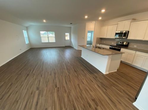 1301 Terrace View Dr, Georgetown TX  78628 exterior