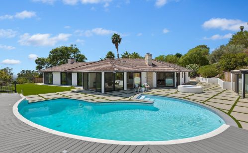 8 Celine Dr, Santa Barbara CA  93105-1911 exterior