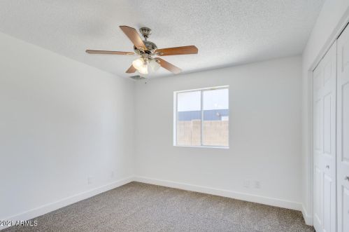 11219 41st Ave, Phoenix AZ  85029-3808 exterior