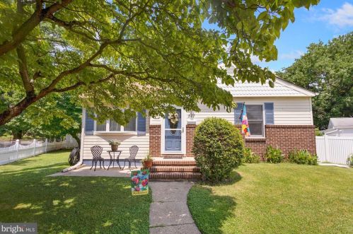 517 Drexel Ct, Runnemede, NJ 08078-1838