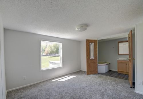 3658 750, Bass Lake IN  46534-8429 exterior