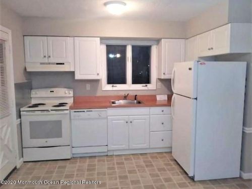 624 Mistletoe Ave, Point Pleasant Beach NJ  08742-2706 exterior