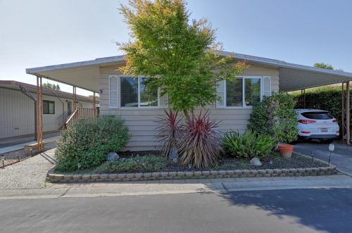 20 Chestnut Ct, Morgan Hill, CA 95037-6101