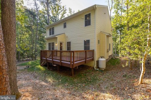 1000 Eastover Pkwy, Locust Grove VA  22508-5170 exterior