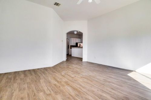 13840 Fall Harvest Dr, Frisco TX 75033-0490 exterior