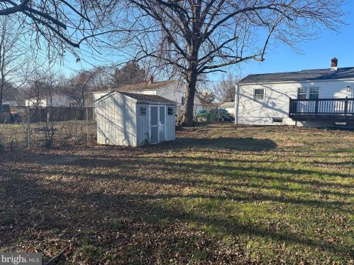 11 Balbach Ave, New Castle DE  19720-4069 exterior