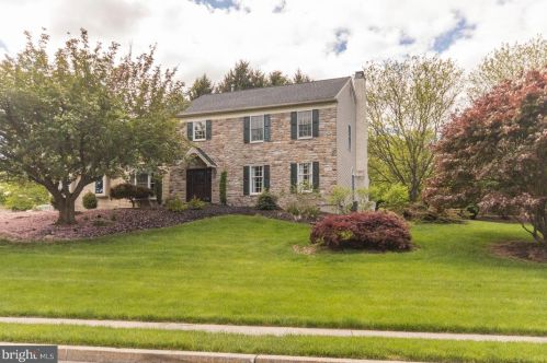 912 Victoria Ct, Downingtown, PA 19335-4460