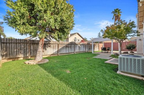 2707 Morrill Rd, Riverbank CA  95367-2823 exterior