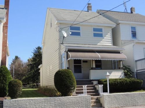 967 Peace St, Hazle Township, PA 18201-1734