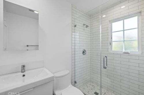 213 Covina Ave, Long Beach CA  90803-1825 exterior