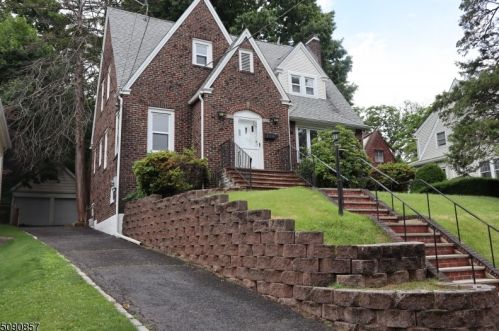 311 Walnut St, Nutley NJ  07110-1814 exterior