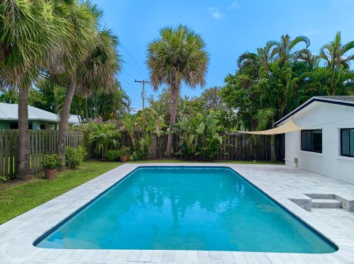 2624 6th St, Boynton Beach FL  33435-7510 exterior