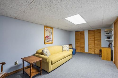 11 Pepper Bush Trl, South Kingstown RI  02874-2368 exterior