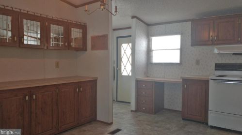 25 Broad St, Lees Cross Roads, PA 17257-9474