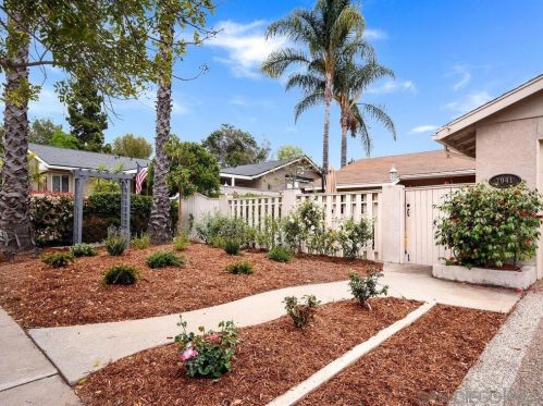 7941 Beaver Lake Dr, San Diego, CA 92119-2610