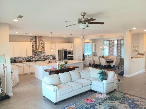 5126 Allen Cay Dr, Texas City TX  77590-1413 exterior