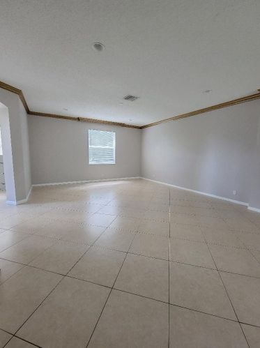 292 Kensington Way, West Palm Beach FL  33414-4316 exterior