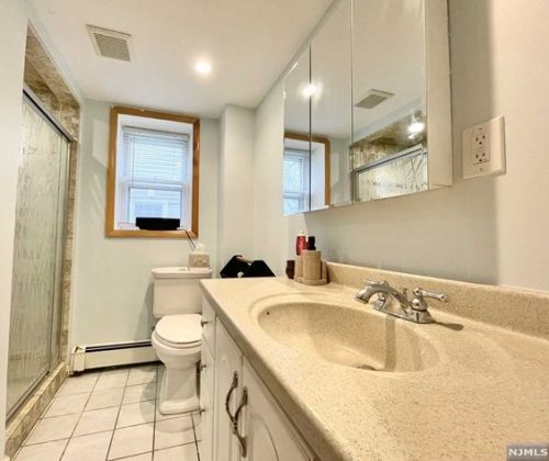 94 Maitland Pl, Outwater NJ  07026-1230 exterior