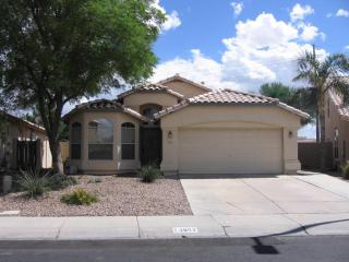 3953 Douglas Loop, Gilbert, AZ 85234-3062