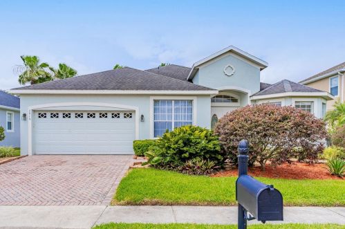 2915 Curving Oaks Way, Orlando, FL 32820-2747