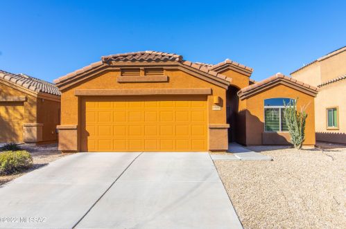 6980 Stonefield Dr, Tucson, AZ 85756-3095