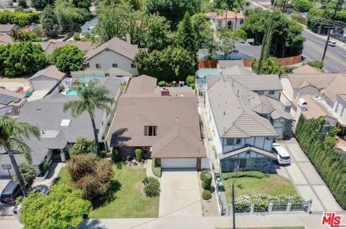 5149 Bluebell Ave, North Hollywood, CA 91607-2911