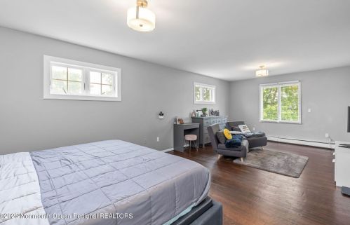 288 Essex Dr, Bricktown NJ  08723-6527 exterior