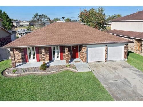 848 Fairfax Dr, Gretna, LA 70056-4637