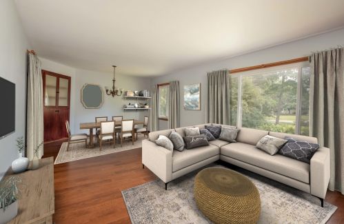 2925 Connie Ln, Waukesha, WI 53151-3826