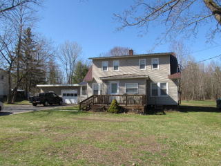686 Irish Settlement Rd, Plattsburgh, NY 12901-7609