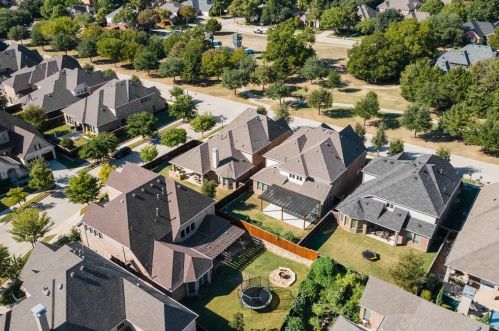 640 Loma Alta Dr, Lewisville, TX 75022-4502
