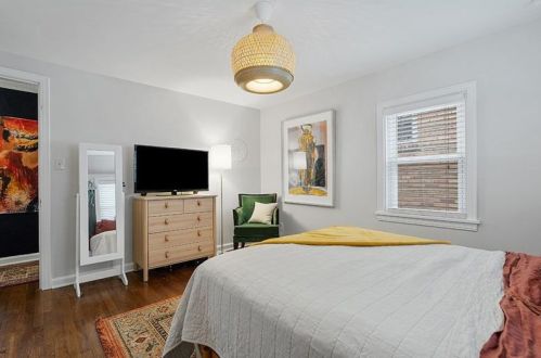 616 Lamarido St, Pittsburgh PA 15226-1343 exterior