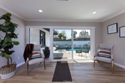 3841 Pacific Ave, Long Beach CA  90807-3227 exterior