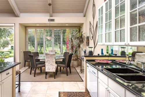 111 Mission Hills Dr, Rancho Mirage CA  92270-1477 exterior