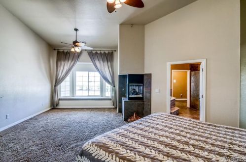 1895 Corwin Rd, Bullhead City AZ  86442-8774 exterior