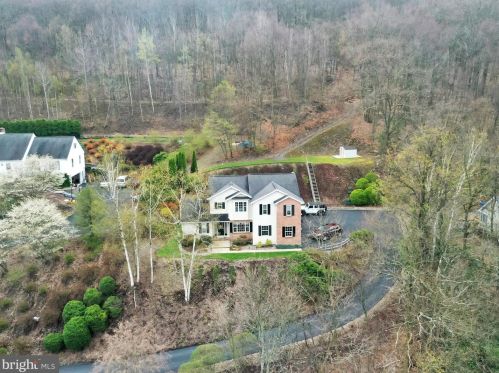 1281 Oak Terrace Ln, Primrose, PA 17901-3338