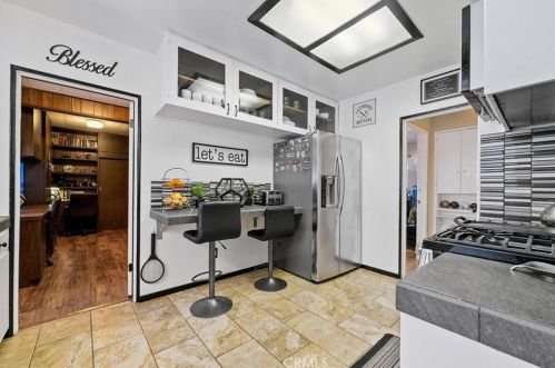 3160 Sierra Way, San Bernardino CA  92405-2543 exterior